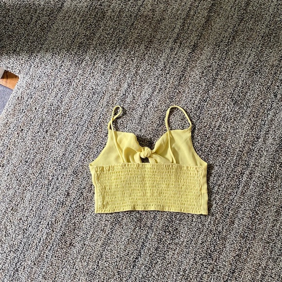 Yellow cropped going-out top - Picture 2 of 2